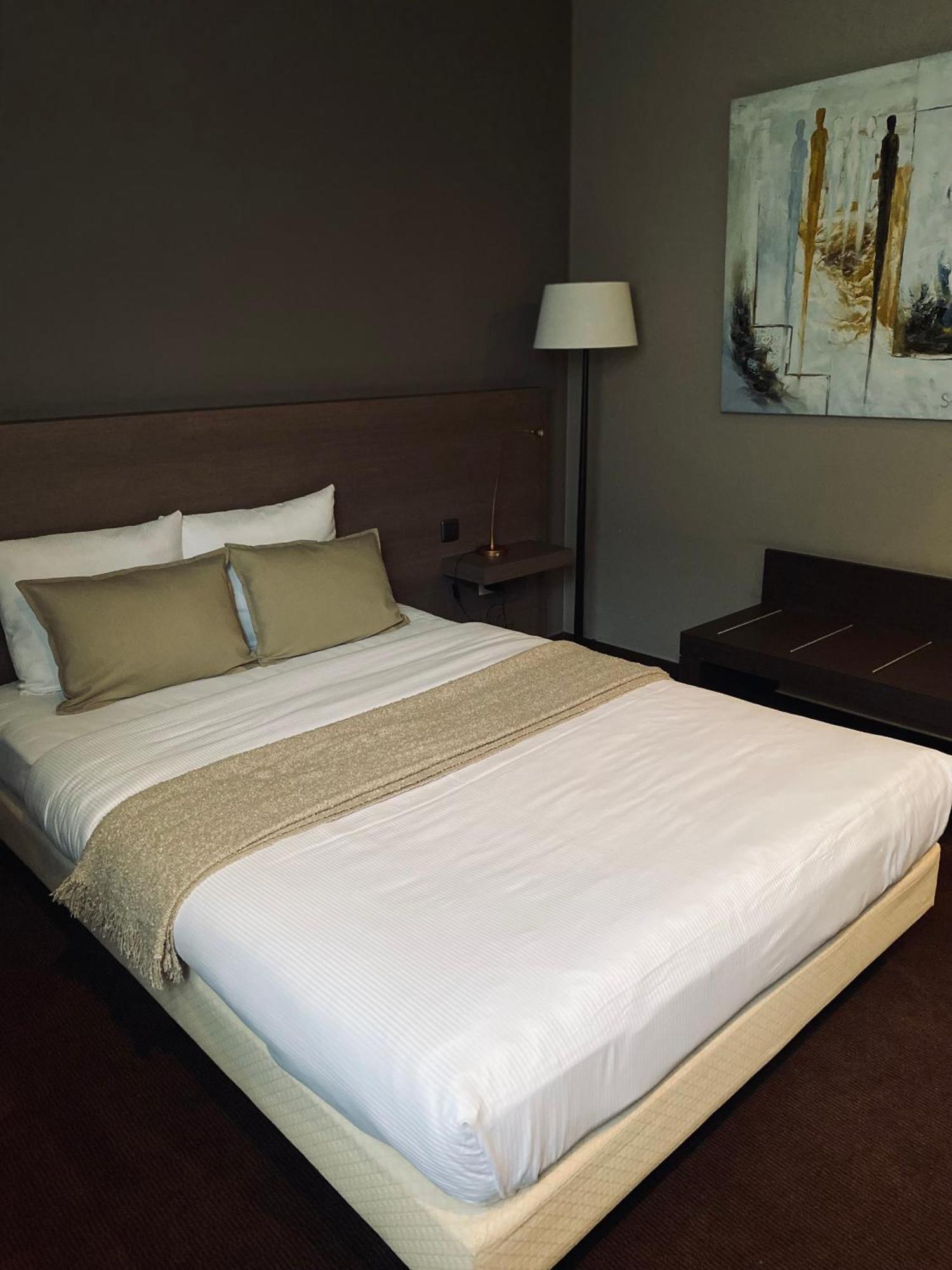 Hotel Bornem Ngoại thất bức ảnh