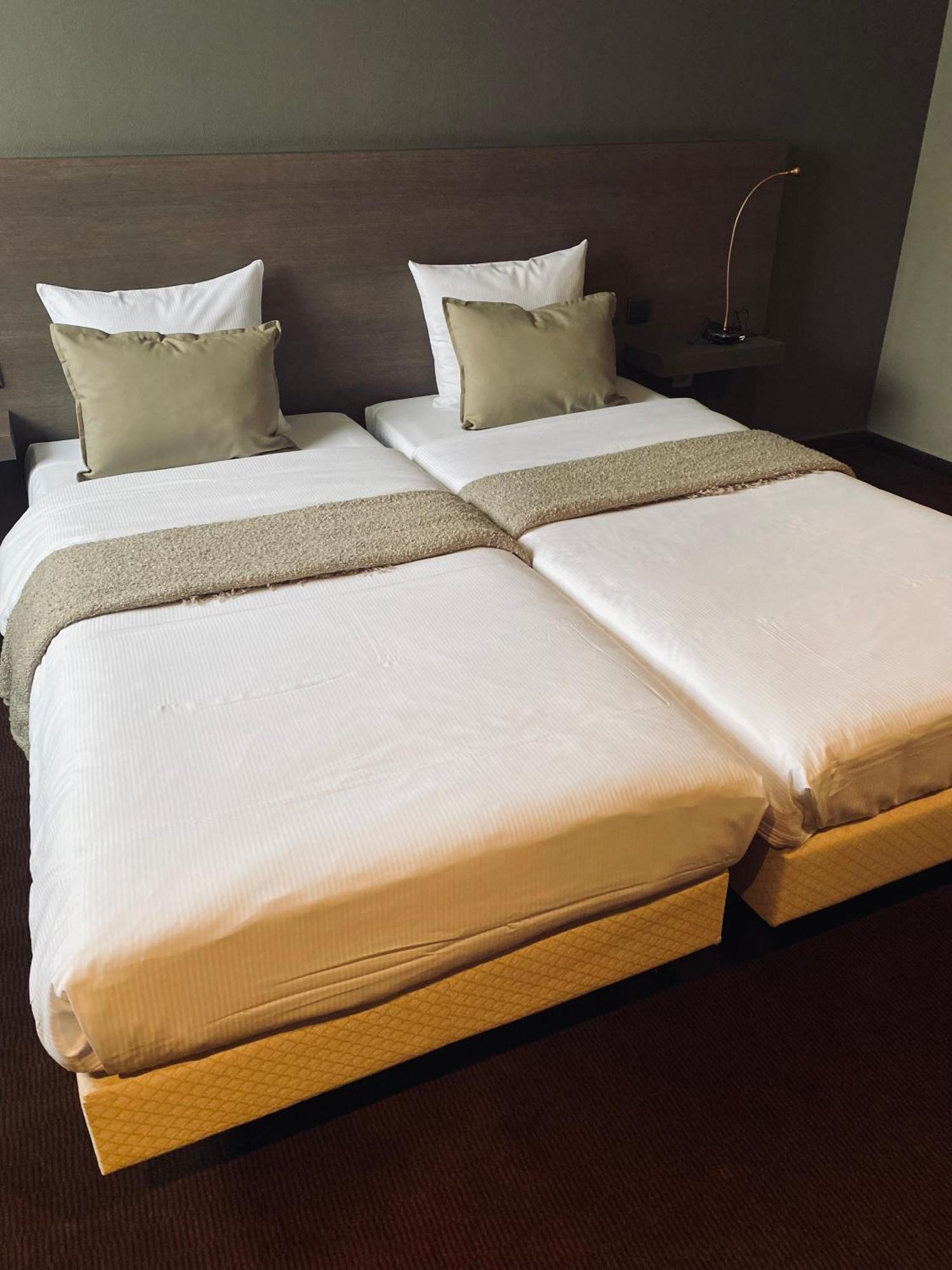 Hotel Bornem Ngoại thất bức ảnh