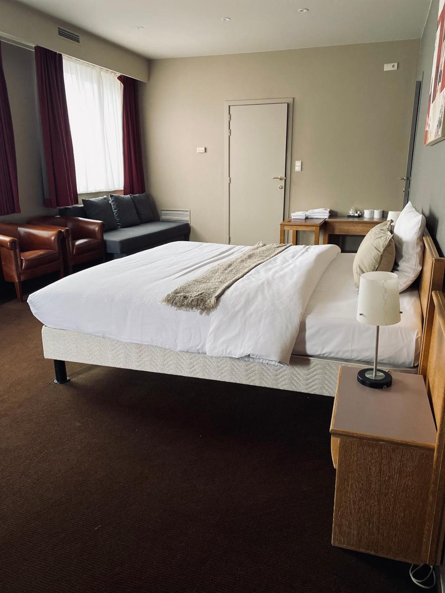 Hotel Bornem Ngoại thất bức ảnh